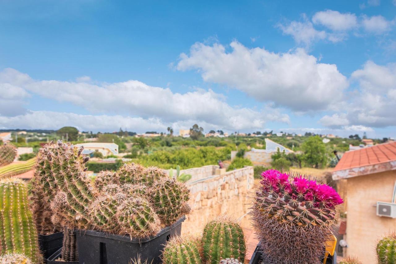 Casale Dei Cactus Villa Noto Buitenkant foto